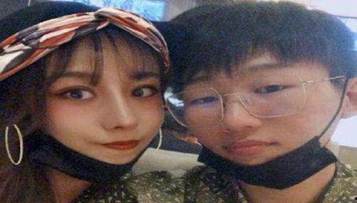 黎甜姨吃瓜,揭秘娱乐圈幕后真相