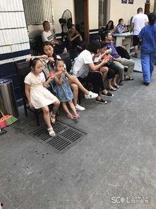 成都吃瓜群众视频,揭秘本地生活趣味点滴