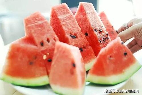 冬天吃瓜好吗,冬天吃瓜的益处与注意事项